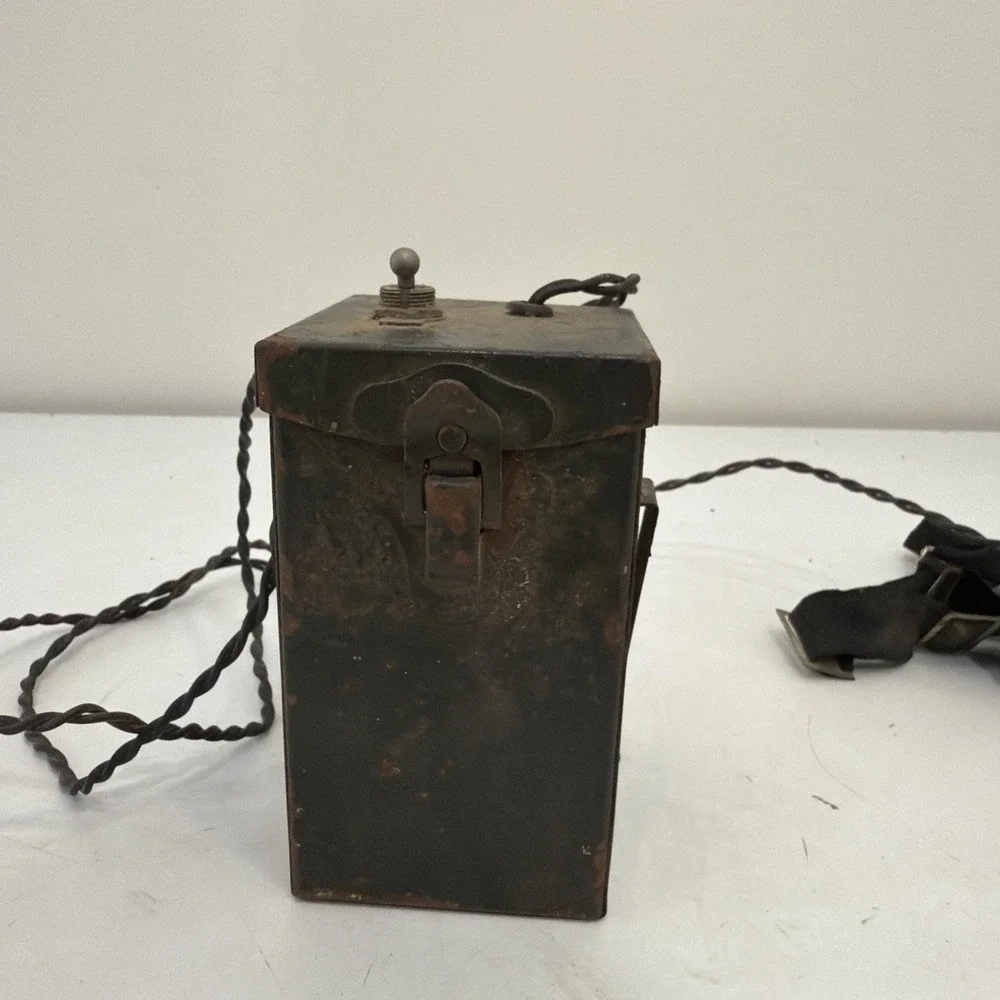 Rare Early Vintage Carpenter Mfg. Co Boston Carpenter Light Battery Operated